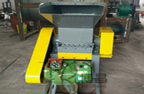 選購塑料破碎機時您是選質(zhì)量還是選價格？