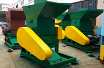 博昌來分享關(guān)于塑膠破碎機(jī)設(shè)備軸承故障的幾種常見的處理辦法