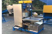 塑料再生料市場競爭日益激烈 再生塑料脫水機質(zhì)量要求越來越高